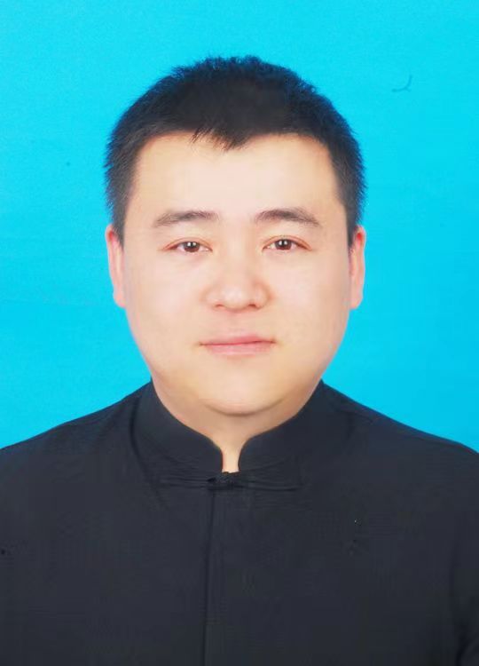王春峰.jpg